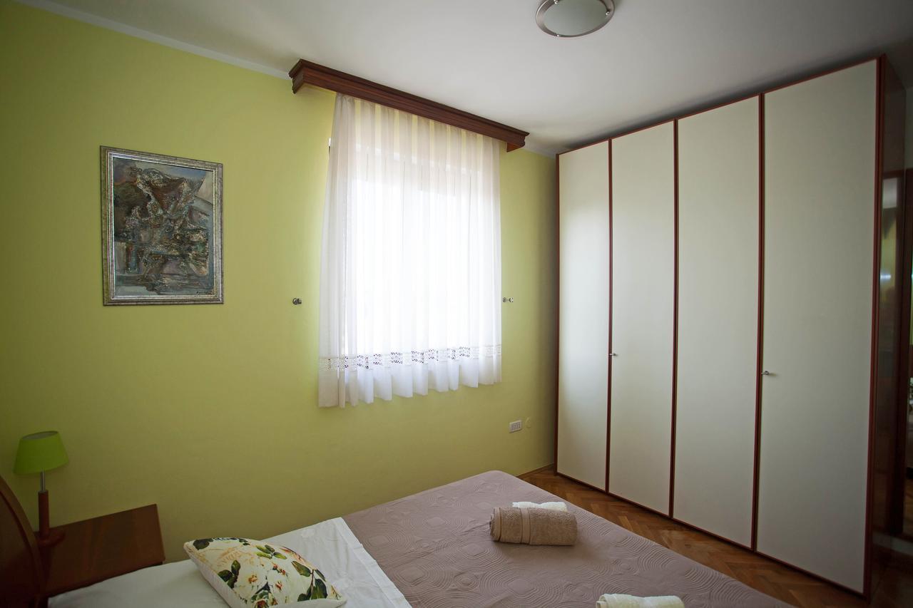 Apartment Pia Rovinj Exterior photo